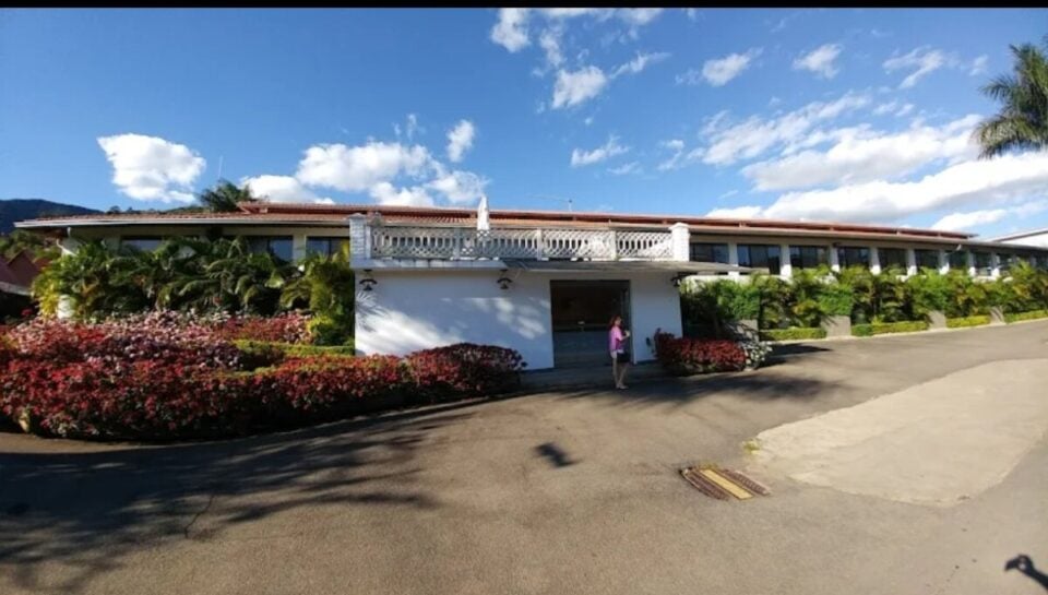 OPORTUNIDADE ÚNICA NO SETOR DE TURISMO E LAZER ATIVO COMPLETO E OPERACIONAL