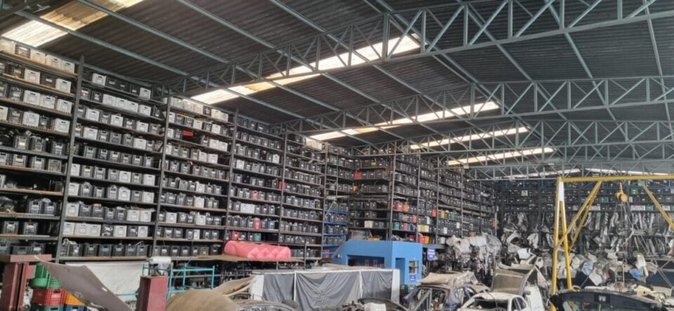 Desmonte Automotivo comercio auto peças -Credenciado Detran -Boituva-SP