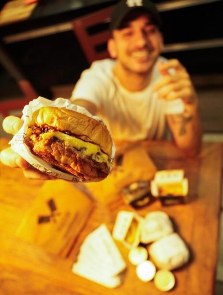 🍔 REPASSE DE FRANQUIA – O BURGUÊS HAMBURGUERIA  SANTANA DE PARNAÍBA – SP