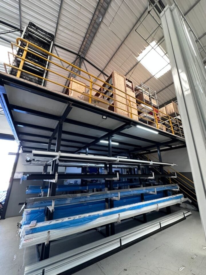 A venda distribuidora de perfis de alumínio