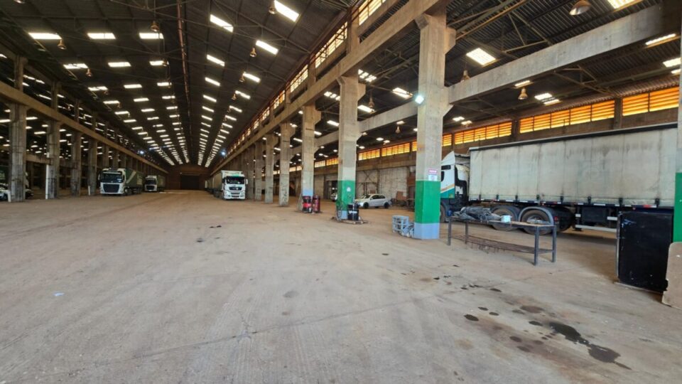 GALPAO LOGISTICA ARARAQUARA – SP EXCELENTE LOCALIZAÇAO VENDA / LOCAÇÃO