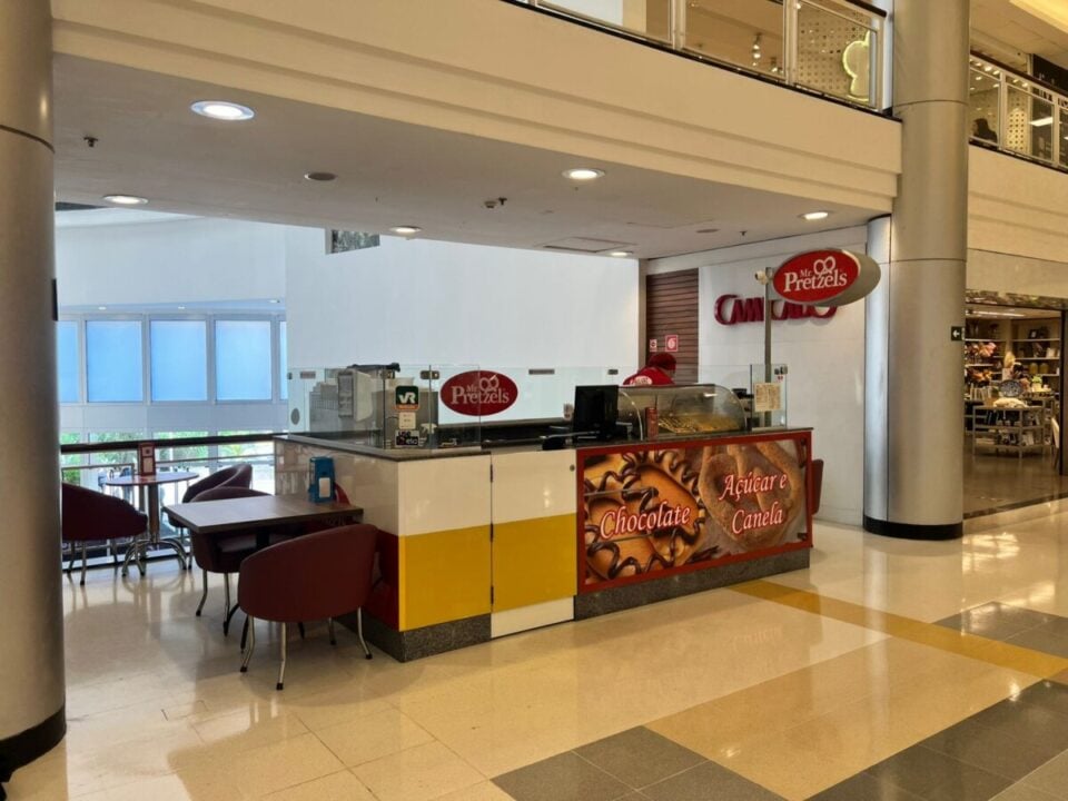 REPASSO RENOMADA FRANQUIA SHOPPING NA ZONA SUL