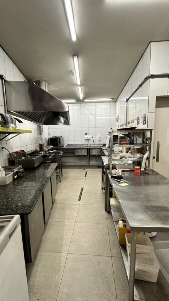 Cozinha Dark Kitchen – Estruturada e operando