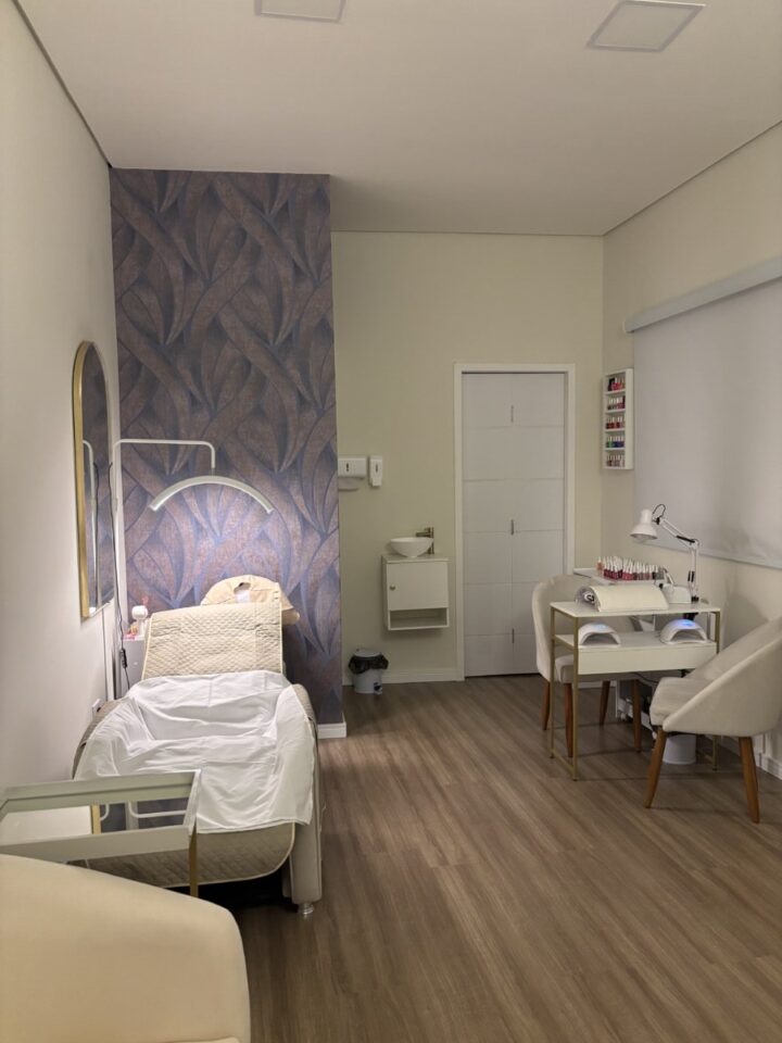 Passo o ponto BELA CLÍNICA DE ESTÉTICA NOVA RECÉM FORMADA NO IPIRANGA