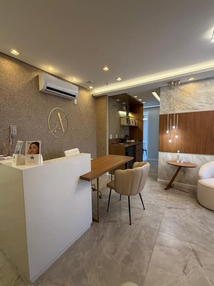 Oportunidade Única Clínica Estética Completa à Venda