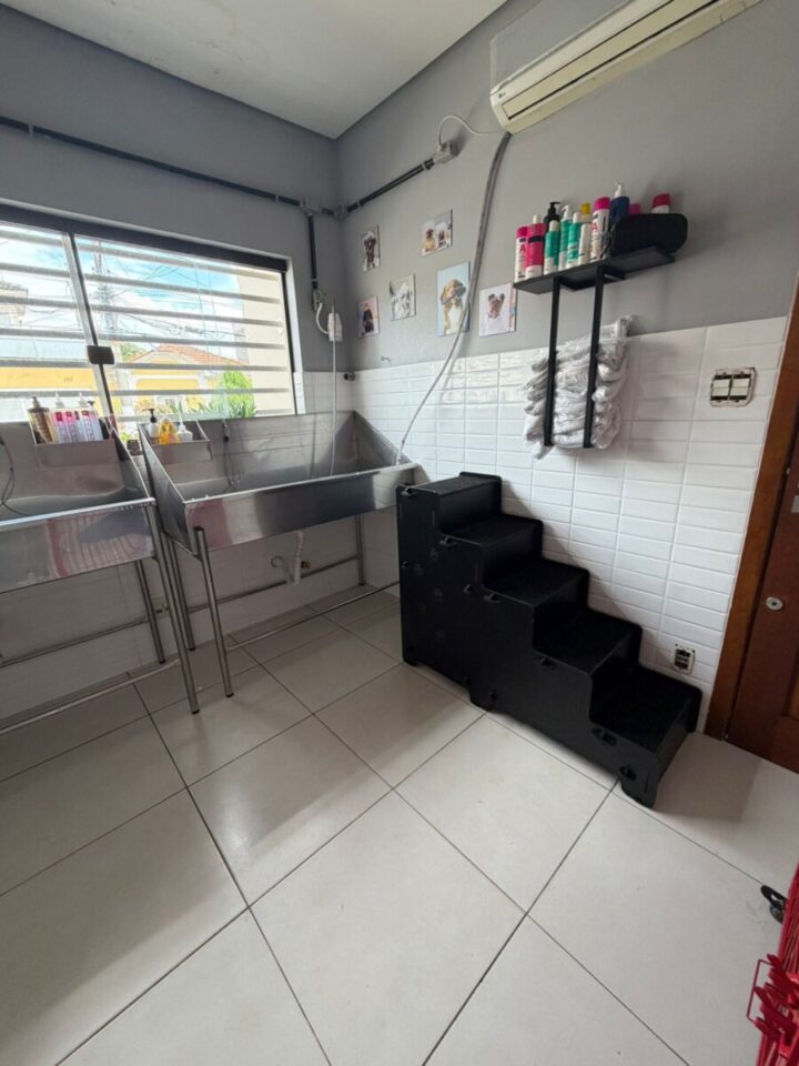OPORTUNIDADE ÚNICA – PET SHOP COMPLETO À VENDA NA ZONA LESTE