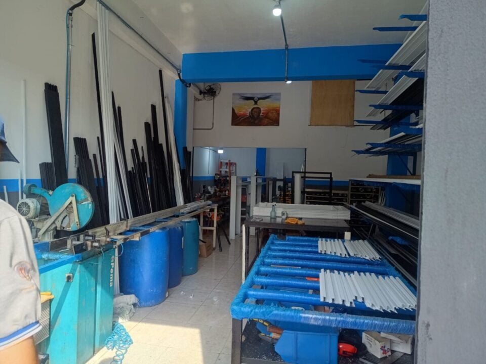 Serralheria de Esquadrias de Alumínio