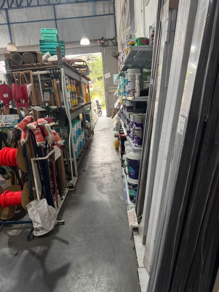 ÓTIMA OPORTUNIDADE DE NEGÓCIO NO RAMO DE PISOS E REVESTIMENTOS  GRANDE SP