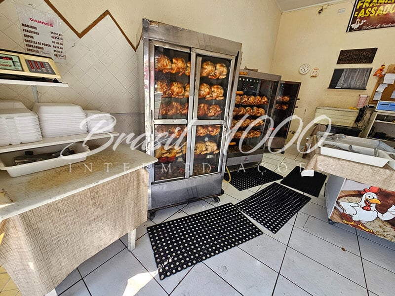OPORTUNIDADE ROTISSERIA TRADICIONAL NO PARQUE PARQUE SÃO LUCAS – 25 ANOS D