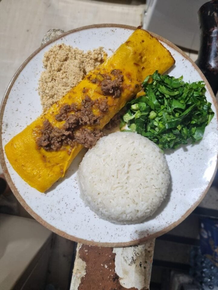 CAFETERIA E RESTAURANTE NO MOINHOS DE VENTO