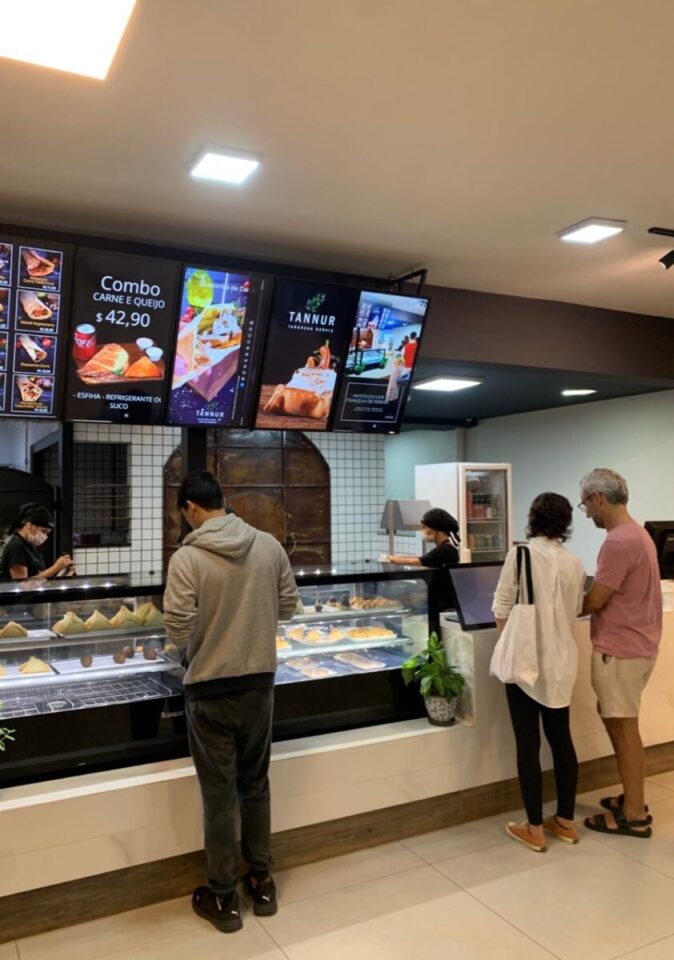 Rede de fast-food árabe