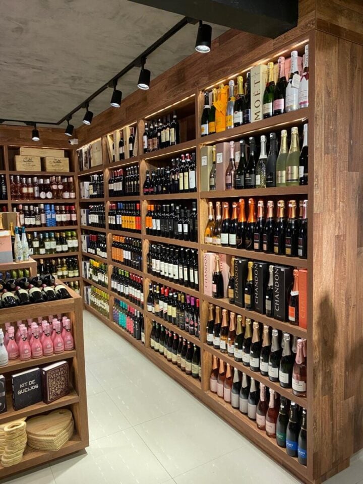EMPÓRIO DE BEBIDAS PREMIUM À VENDA ZONA LESTE DE SÃO PAULO