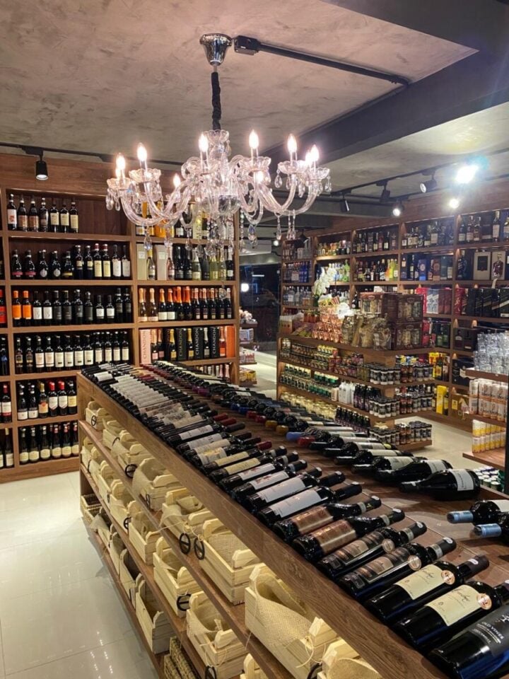 EMPÓRIO DE BEBIDAS PREMIUM À VENDA ZONA LESTE DE SÃO PAULO