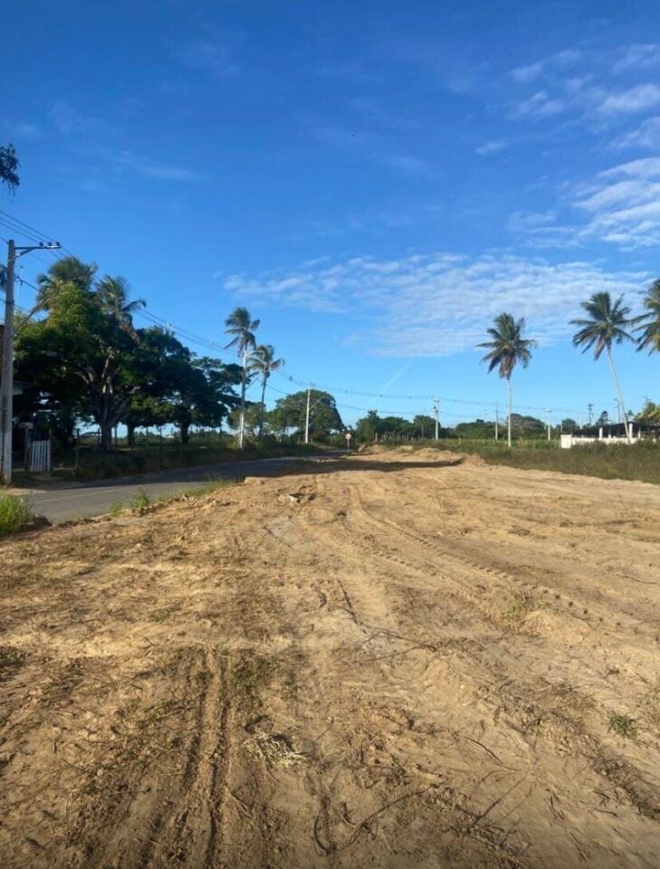 Terreno com galpões 15000m2