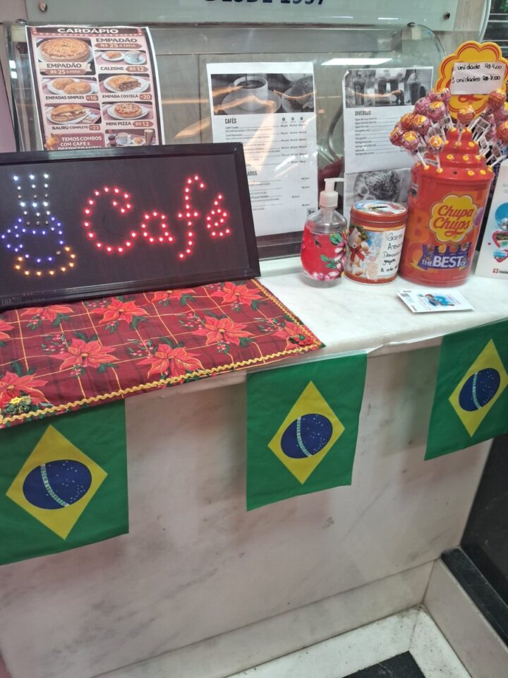 CONFEITARIA TRADICIONAL EM SÃO  JOSÉ-SC