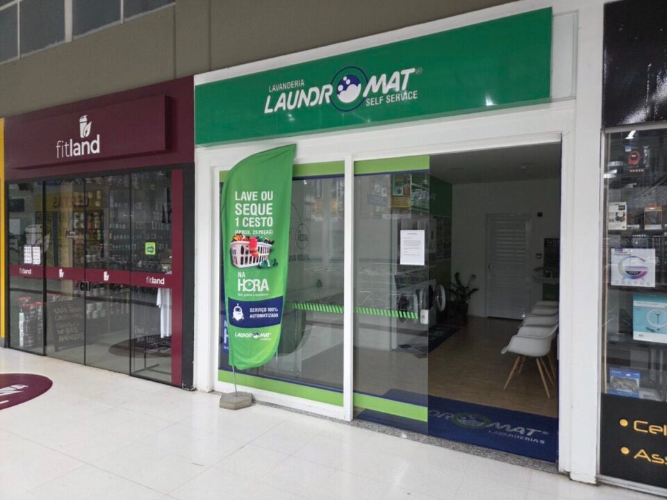 Lavanderia Auto Serviço Laundromat