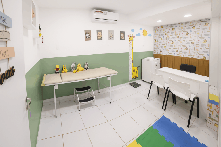 Clinica Multidisciplinar em Saúde Mental