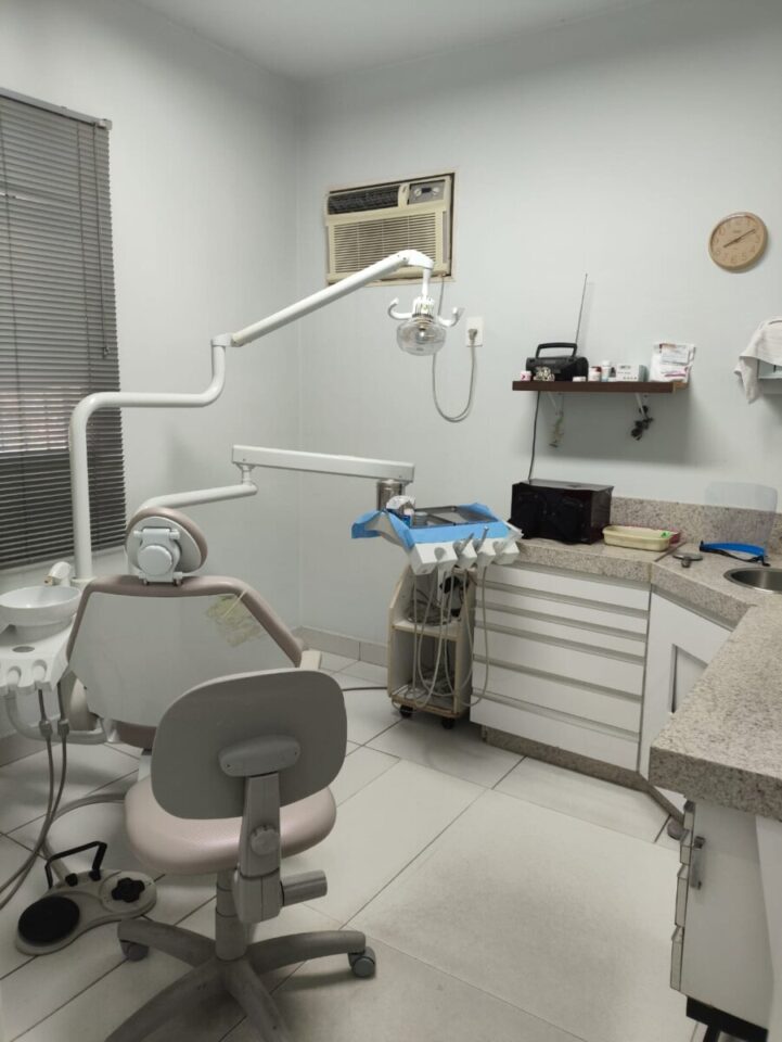 VENDO CLÍNICA ODONTOLÓGICA COMPLETA
