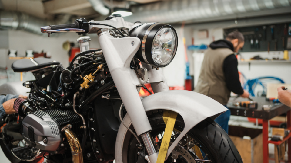 Oficina Especializada em Motocicletas com Operação Estruturada à Venda