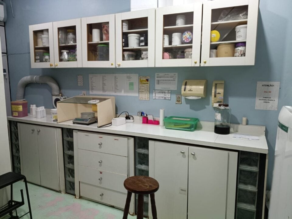 FARMACIA DE HOMEOPATIA E MANIPULAÇÃO