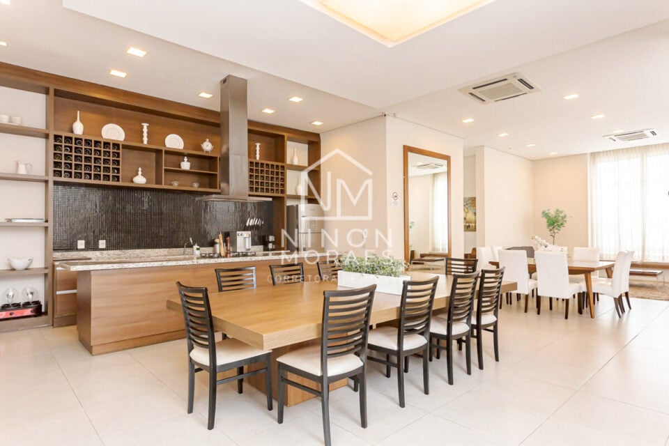 APARTAMENTO EM CONDOMÍNIO CLUBE, SACADA , 3 Q, 2 V NO PORTÃO/CURITIBA/ PR