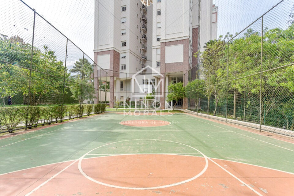 APARTAMENTO EM CONDOMÍNIO CLUBE, SACADA , 3 Q, 2 V NO PORTÃO/CURITIBA/ PR