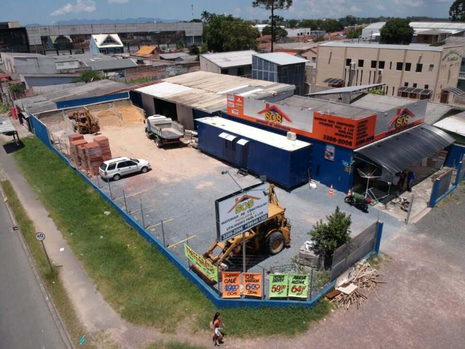 Loja a venda no bairro Boqueirão, 400m² faturamento médio 100 mil