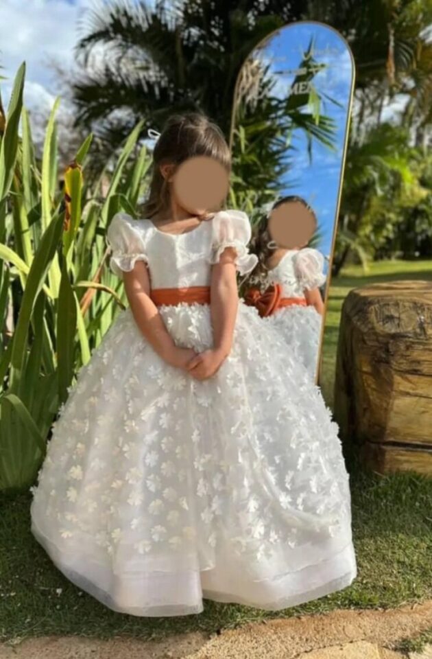 Loja de vestidos de dama de honra e festa infantil, 105 m²