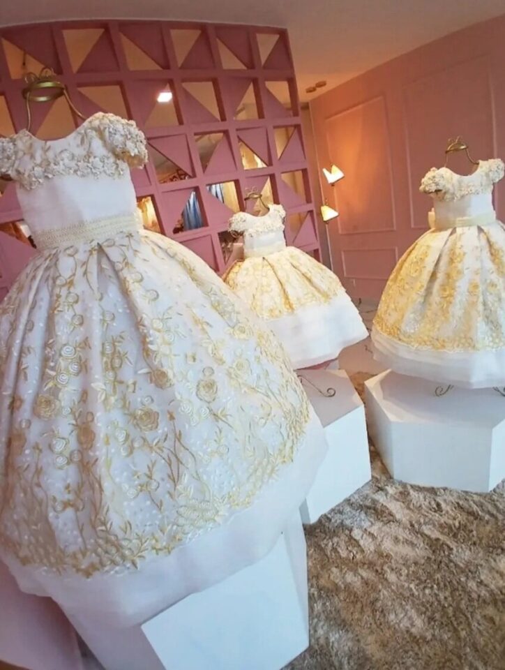 Loja de vestidos de dama de honra e festa infantil, 105 m²