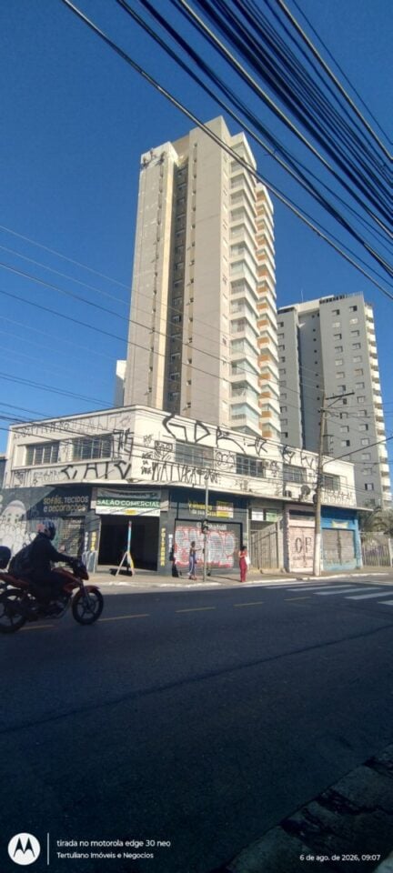 Aluga imóvel comercial