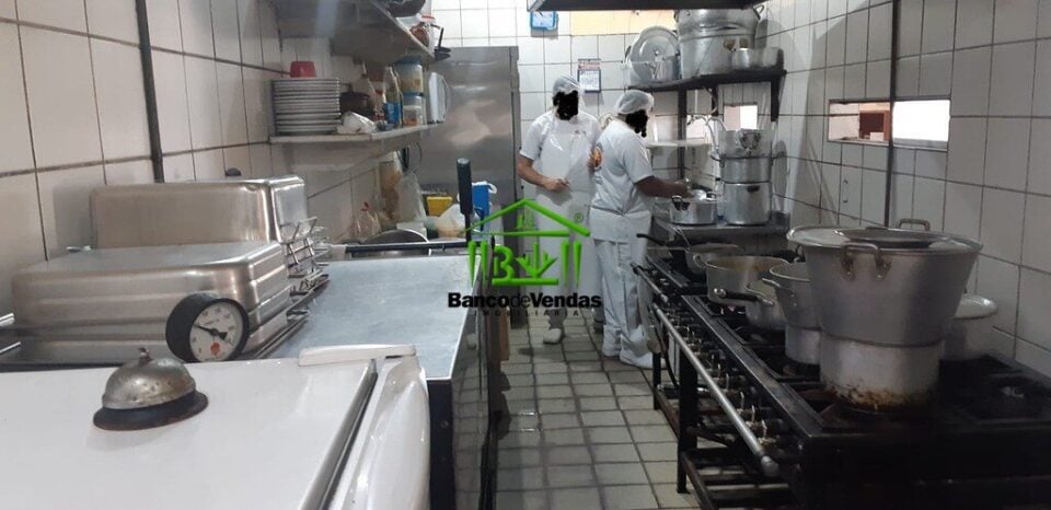 Vendo Restaurante na Aldeota 15 anos em operação no Ceará – 2375