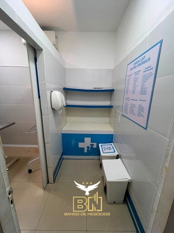 VENDO CLÍNICA VETERINÁRIA C/ LOJA DE PRODUTOS PET – 3045