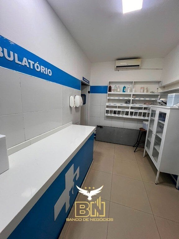 VENDO CLÍNICA VETERINÁRIA C/ LOJA DE PRODUTOS PET – 3045