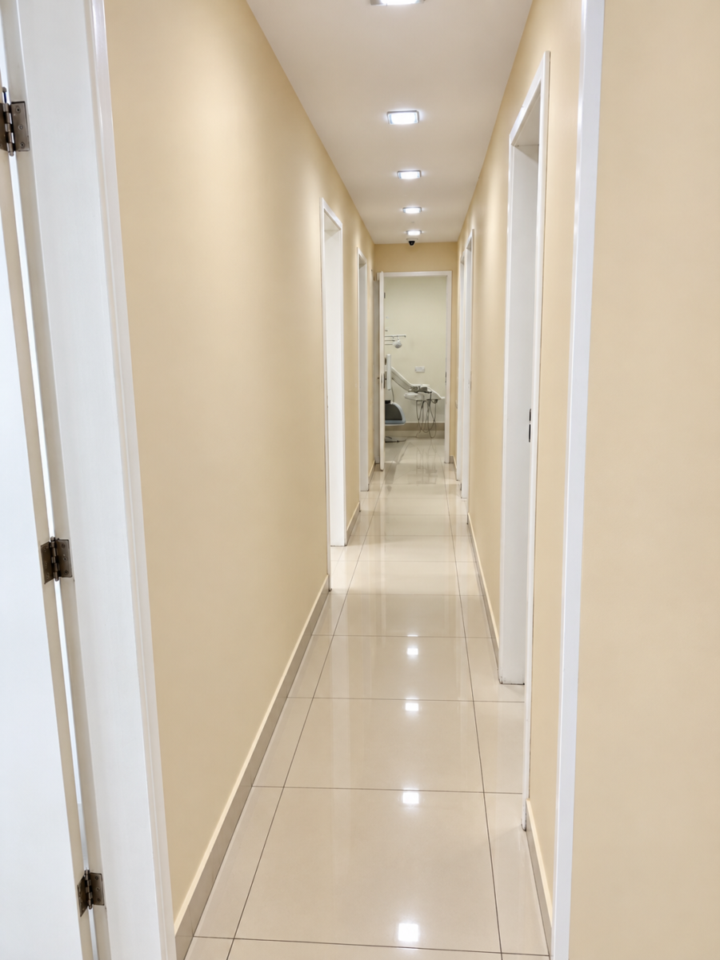 OPORTUNIDADE ÚNICA — CLÍNICA ODONTOLÓGICA CONSOLIDADA E EM PLENO FUNCIONAME