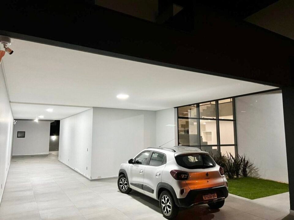 SOBRADO PREMIUM EM UBATUBA, S FRANCISCO DO SUL, NOVO COM PISCINA 434 M²