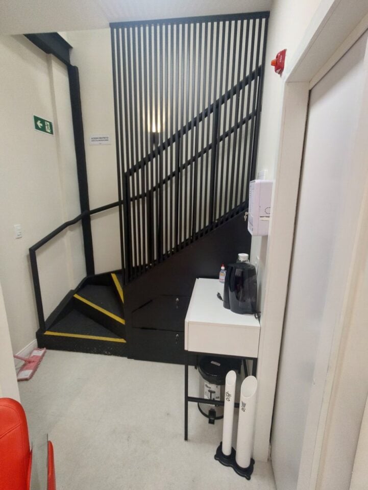 Repasse Porteira Fechada Franquia de Beleza Premium em Shopping