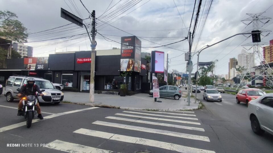 OPORTUNIDADE DE NEGÓCIO EM CAMPINAS  VENDE-SE LOJA POLISHOP – AV OROZI
